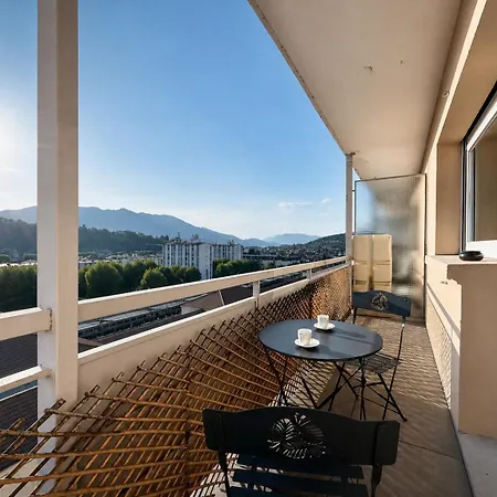Aix-les-bains, 64m2 Clim, Balcon, 2 Min Gare