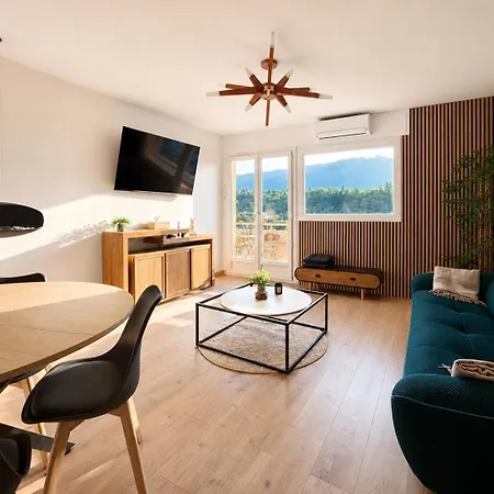 Aix-les-bains, 64m2 Clim, Balcon, 2 Min Gare アパート *